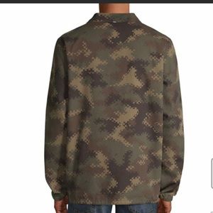 NWT Vans Men’s Camo Jacket